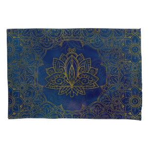 Elegant Gold Lotus flower op blauw Kussensloop
