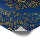 Elegant Gold Lotus flower op blauw Poster (Hoek)