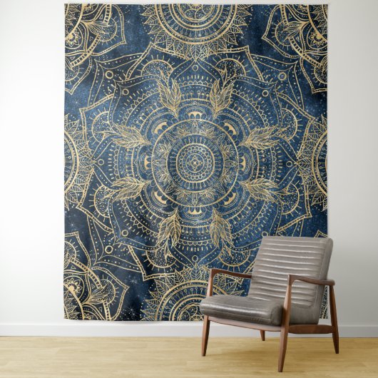 Elegant Gold Mandala Blue Whimsy Design Wandkleed (In situ)