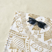 Elegant Gold Mandala Stippen Design Strandlaken (In situ)