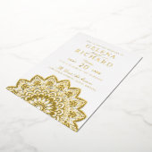 Elegant Gold Mandala Wedding Folie Folie Uitnodiging (Gedraaid)