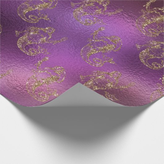 Elegant Gold Mermaid Pattern Paars Metallic Shiny Cadeaupapier (Hoek)