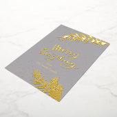 Elegant Gold Merry Alles Pine Bough on Grey Folie Feestdagenkaart (Gedraaid)