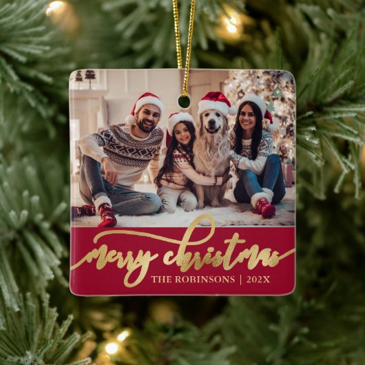 Elegant Gold Merry Christmas Script Photo Red Keramisch Ornament (Boom)