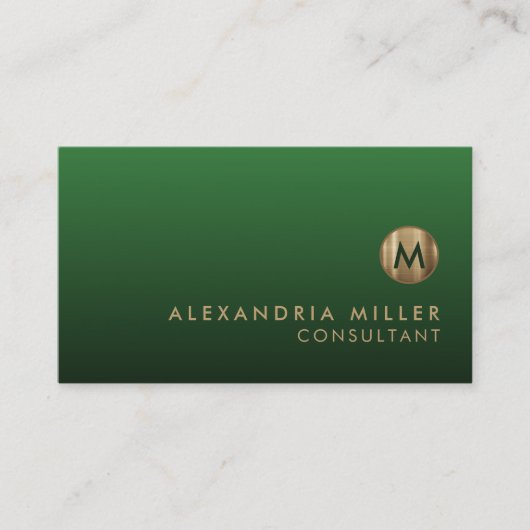 Elegant Gold Monogram Emerald Green Visitekaartje (Voorkant)