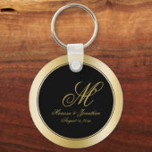 Elegant Gold Monogram Script Black Weddenschap Sleutelhanger (Voorkant)