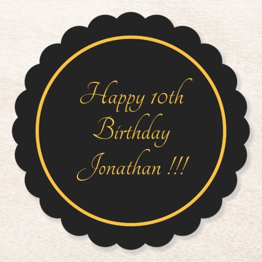 Elegant Gold Name Happy Birthday Scalloped Round Kartonnen Onderzetters (Voorkant)