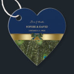 Elegant Gold Navy Blue Peacock Feathers Wedding Bedankjes Labels<br><div class="desc">Elegant design met Peacock Feathers en marine blue background,  gescheiden door een gouden ornament met een pauw lint voor een speciale bruiloft,  of andere evenementen. Pas je eigen gegevens aan.</div>