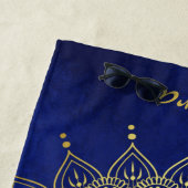 Elegant Gold op Deep Blue Floral Henna Mandala Strandlaken (In situ)