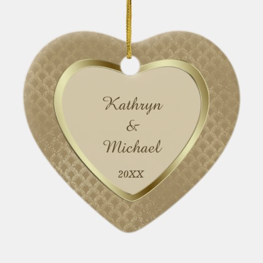 Elegant Gold Pattern Ons eerste Valentijn Ornament (Achterkant)