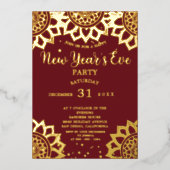 Elegant Gold Red Mandala nieuwjaarsfeest Folie Uitnodiging (Voorkant)