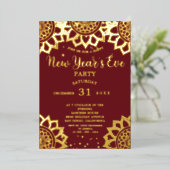 Elegant Gold Red Mandala nieuwjaarsfeest Folie Uitnodiging (Staand Voorkant)