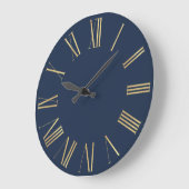 Elegant Gold Roman Numerals op Navy Blue Grote Klok (Hoek)