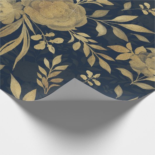 Elegant Gold Rozen Floral Navy Blue Design Cadeaupapier (Hoek)