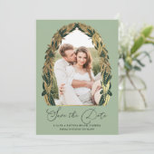 Elegant Gold Sage Green Greenery Leaves Wedding Save The Date (Staand voorkant)