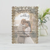 Elegant Gold Scalloped Photo Wedding Invitation Kaart (Staand voorkant)