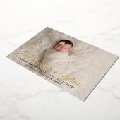 Elegant Gold Script Baby Foto geboortebekendmaking Folie Uitnodiging (Gedraaid)