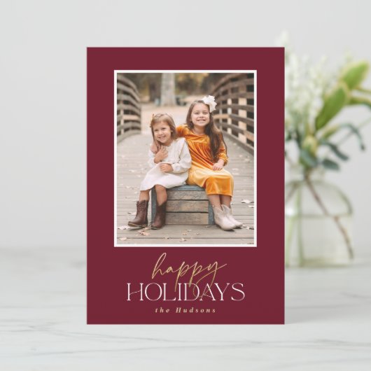 Elegant Gold Script Burgundy Calligrafie Foto Feestdagenkaart (Staand voorkant)