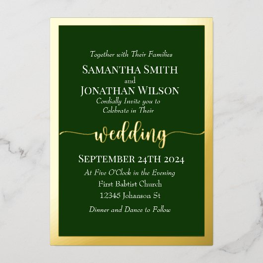 Elegant Gold Script en Lijst op groen huwelijk Folie Uitnodiging (Voorkant)