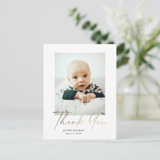 Elegant Gold Script Foto Baby Hartelijk dank Briefkaart (Staand voorkant)