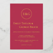 Elegant Gold Script Magenta Monogram Chic Weddensc Folie Uitnodiging (Voorkant)