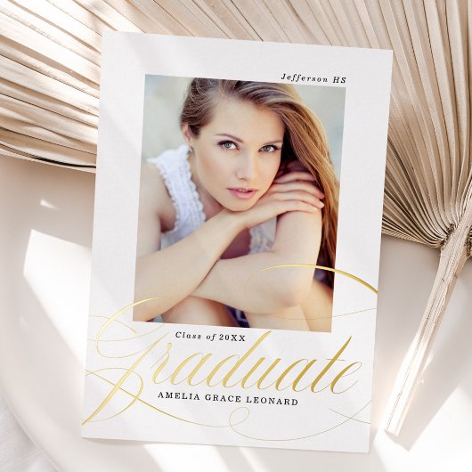 Elegant Gold Script Photo Afstuderen Folie Uitnodiging