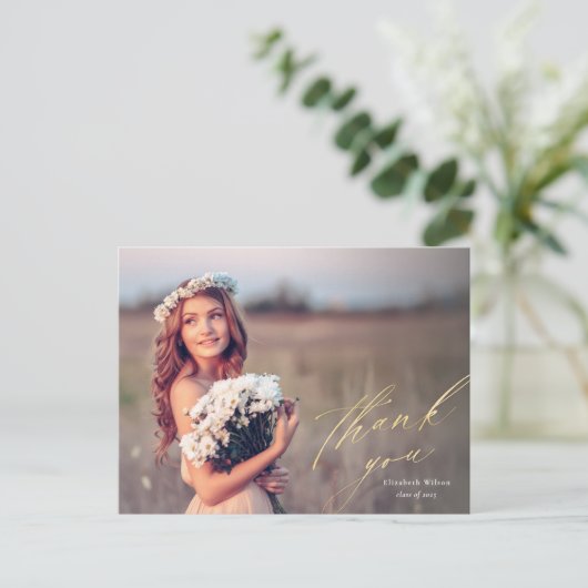 Elegant Gold Script Photo Afstuderen Hartelijk dan Briefkaart (Staand voorkant)