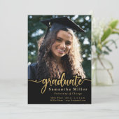 Elegant Gold Script Photo Afstuderen Invitation Kaart (Staand voorkant)