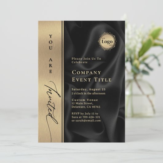 Elegant Gold Script U wordt uitgenodigd Bedrijf Lo Kaart (Staand voorkant)