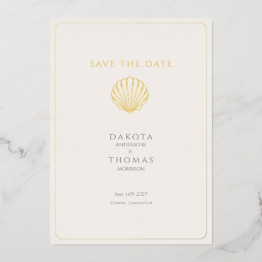 Elegant Gold Seashell  Wedding Save the Date Folie Feestdagenkaart (Voorkant)