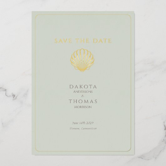 Elegant Gold Seashell Wedding Save the Date Folie Feestdagenkaart (Voorkant)