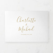 Elegant Gold Signature Script Monogram Weddenschap Drieluik Uitnodiging (Cover)