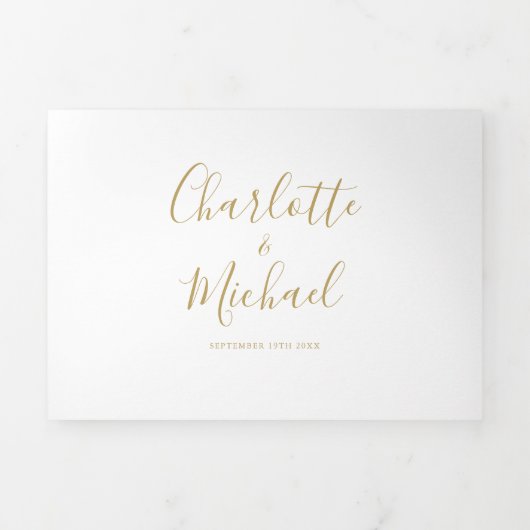 Elegant Gold Signature Script Monogram Weddenschap Drieluik Uitnodiging (Cover)
