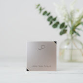 Elegant Gold Silver Monogram Moderne Sjabloon Luxe Vierkante Visitekaartje (Staand voorkant)