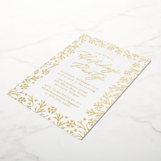 Elegant Gold Snowflake Holiday Folie Uitnodiging (Gedraaid)