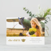 Elegant Gold Typografie Gradupafkap Foto Aankondiging (Staand voorkant)