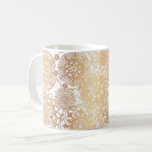 Elegant Gold White Mandala Pattern Koffiemok (Voorkant links)