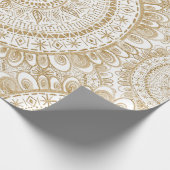 Elegant Gold Winter Flower Mandala White Pattern Cadeaupapier (Hoek)