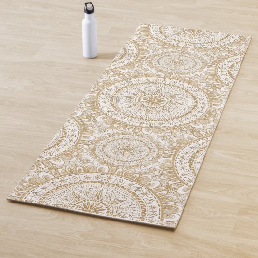 Elegant Gold Winter Flower Mandala White Pattern Yogamat (In situ)