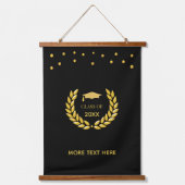 Elegant Golden Class of Afstuderen on Black Hangend Wandkleed (Voorkant)