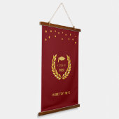 Elegant Golden Class of Afstuderen on Maroon Hangend Wandkleed (Gebogen)