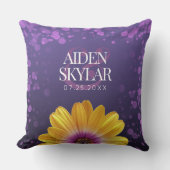 Elegant Golden Daisies met Paarse Glitter Wedding Kussen (Voorkant)