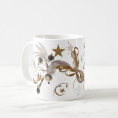 Elegant Golden Feather Swirl Coffee Art Classic Koffiemok (Voorkant links)