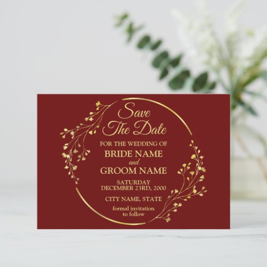 Elegant Golden Floral Geometric Wreator Red Save The Date (Staand voorkant)