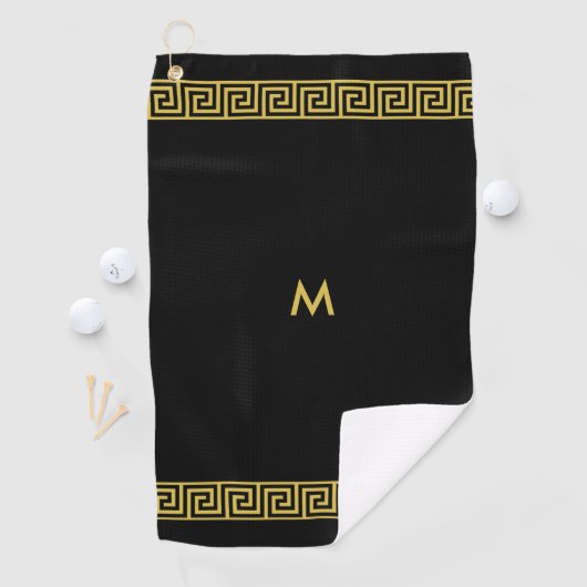 Elegant Golden Greek Pattern en Monogram op Black Golfhanddoek (Insitu)