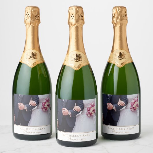 Elegant Golden Script Weduwfoto Sparkling Wijnetiket (Flessen)