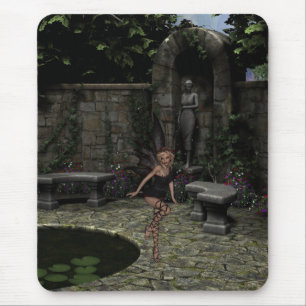 Elegant Gothic Fairy in Summer Garden Muismat