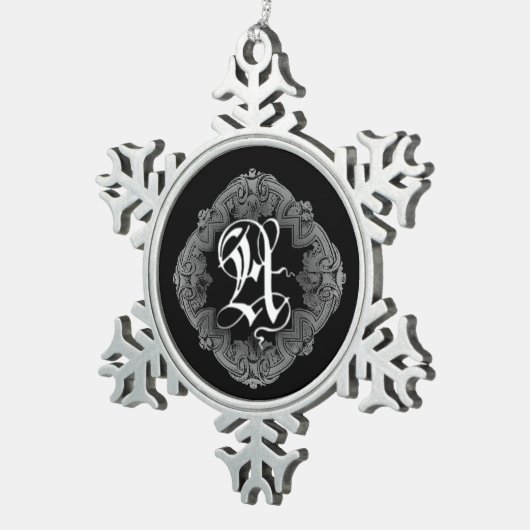 Elegant Gothic Initiaal A Snowflake Ornament (Rechts)