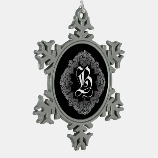 Elegant Gothic Initiaal B Snowflake Ornament (Links)