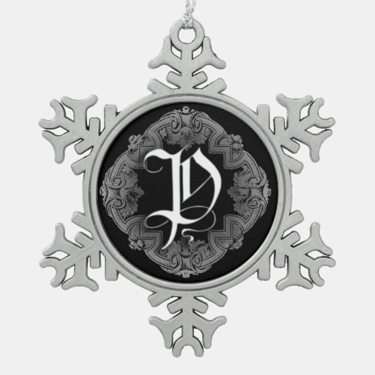 Elegant Gothic Initiaal P Snowflake Ornament (Voorkant)
